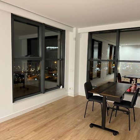 To Room Madrid Castellana Экстерьер фото
