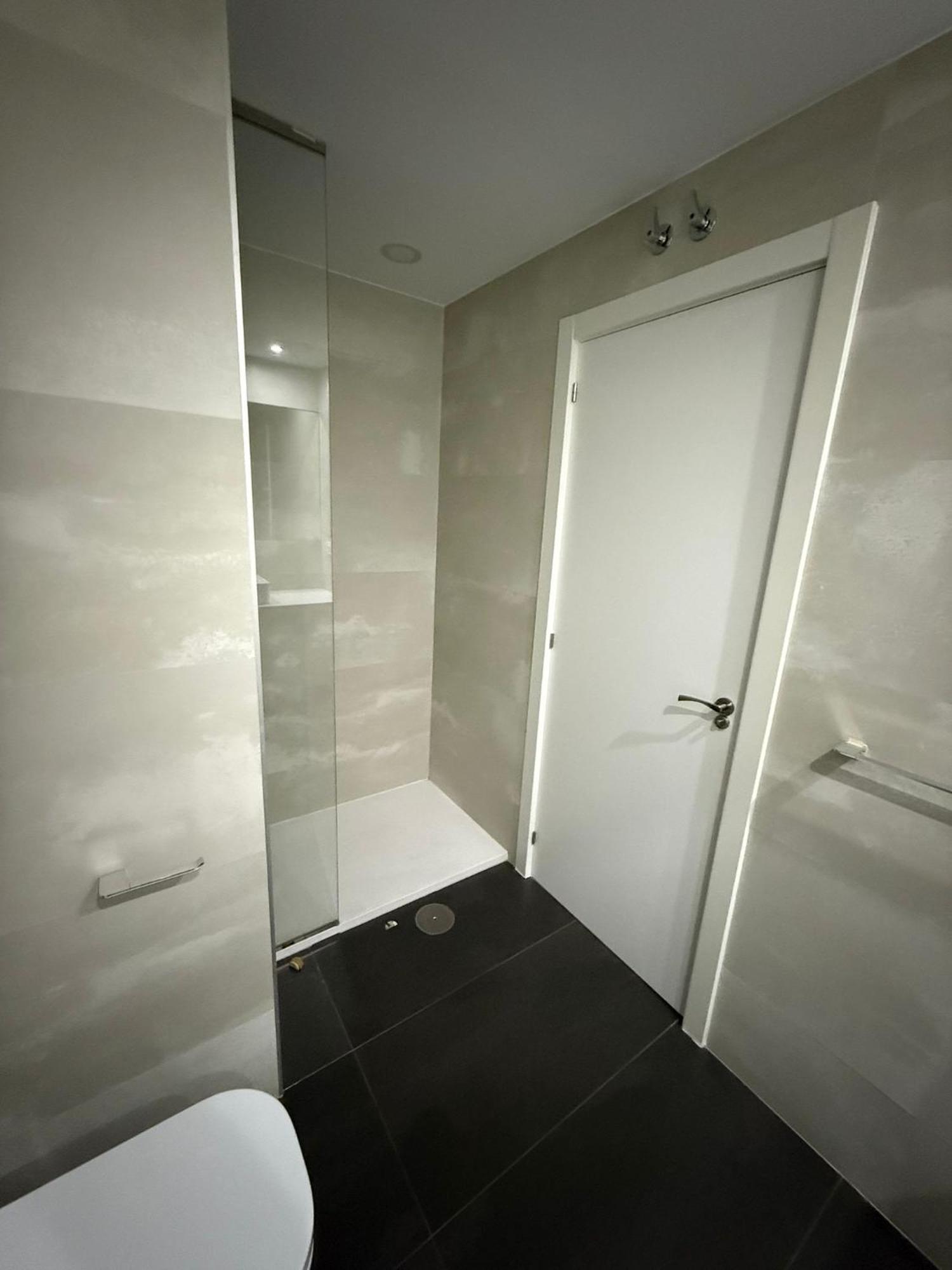 To Room Madrid Castellana Экстерьер фото